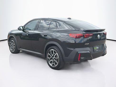 Used 2026 BMW X2 xDrive28i AWD/4WD image 5