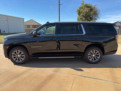 Used 2023 Chevrolet Suburban LS w/ Driver Alert Package image 3