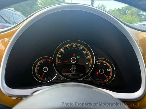 Used 2016 Volkswagen Beetle 1.8T Dune FWD image 16