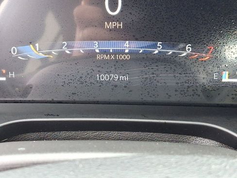 Used 2025 Jeep Grand Cherokee Laredo w/ MOPAR Finishing Package image 13