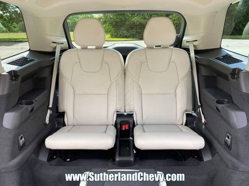 Used 2026 Volvo XC90 B6 Ultra w/ Protection Package AWD/4WD image 43