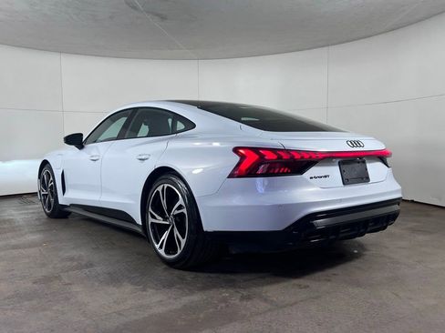 Used 2023 Audi e-tron GT Premium Plus image 6