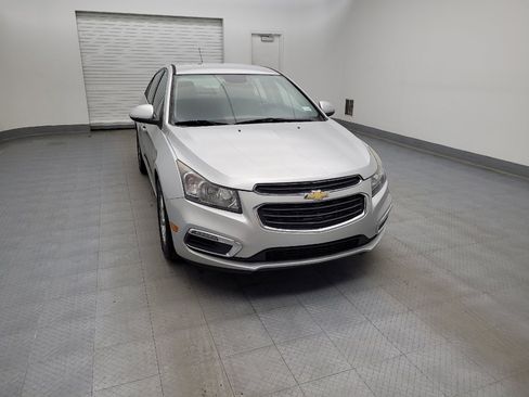 Used 2015 Chevrolet Cruze LT FWD image 14
