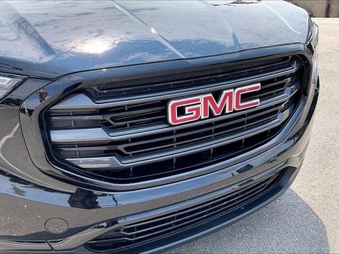 Used 2020 GMC Terrain SLE w/ Driver Convenience Package FWD image 26