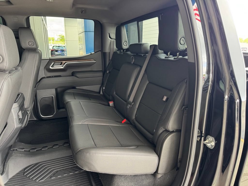 New 2026 Chevrolet Silverado 1500 RST w/ RST All Star Premium Package AWD/4WD image 24