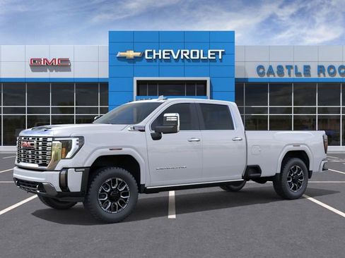 New 2026 GMC Sierra 2500 Denali w/ Denali Reserve Package AWD/4WD image 2