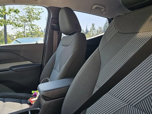 New 2027 Chevrolet Bolt LT w/ Comfort Package FWD image 25