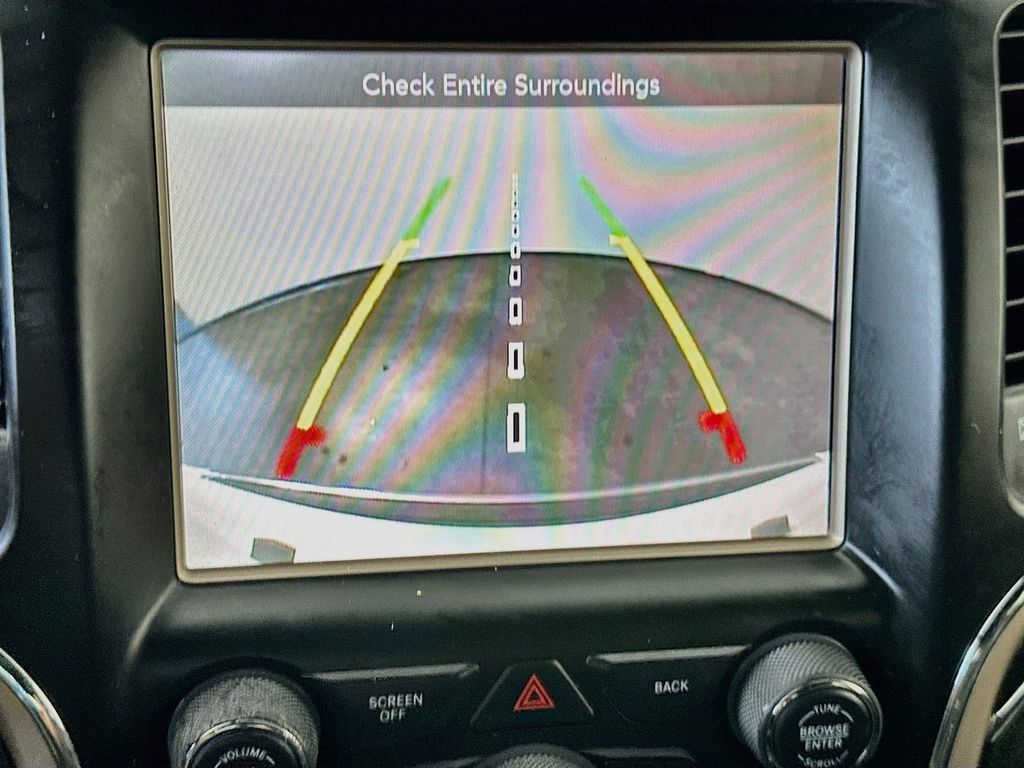 Used 2015 Jeep Grand Cherokee Limited AWD/4WD image 19