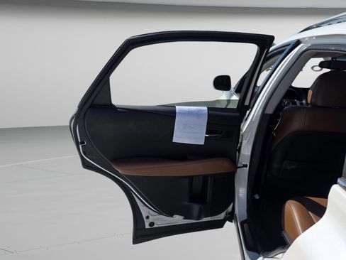 Used 2013 Lexus RX 350 350 w/ Premium Pkg image 19