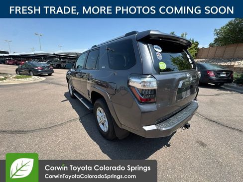 Used 2021 Toyota 4Runner SR5 Premium w/ Moonroof Package AWD/4WD image 6