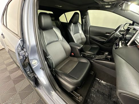 Used 2022 Toyota Corolla XSE image 27
