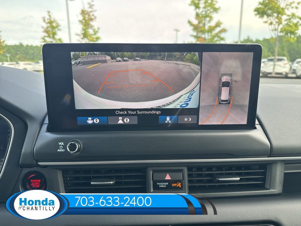 New 2026 Honda Pilot Touring image 15