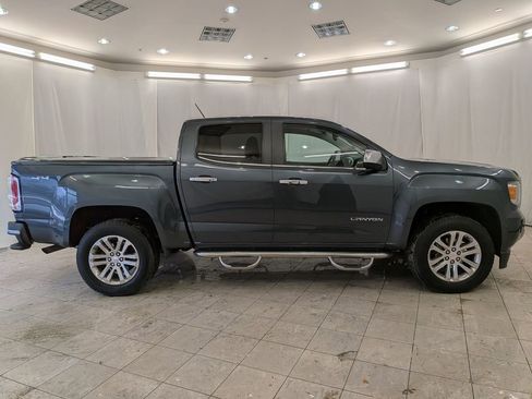 Used 2015 GMC Canyon SLT w/ Driver Alert Package image 11