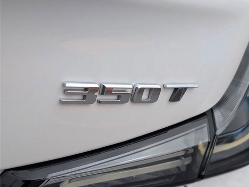 Used 2022 Cadillac XT4 Sport image 10