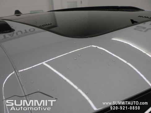 New 2026 Jeep Grand Cherokee Limited Reserve image 4