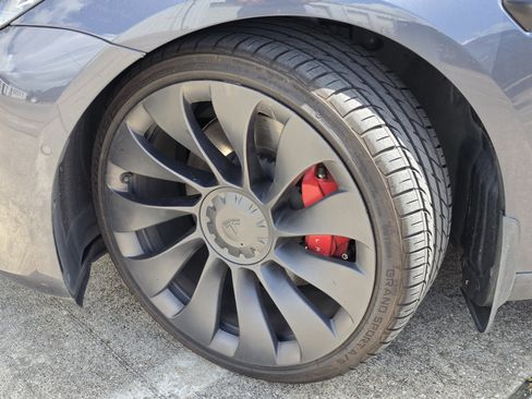 Used 2022 Tesla Model 3 Performance AWD/4WD image 2