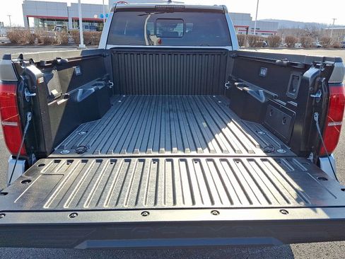 New 2026 Toyota Tacoma TRD Off-Road AWD/4WD image 19