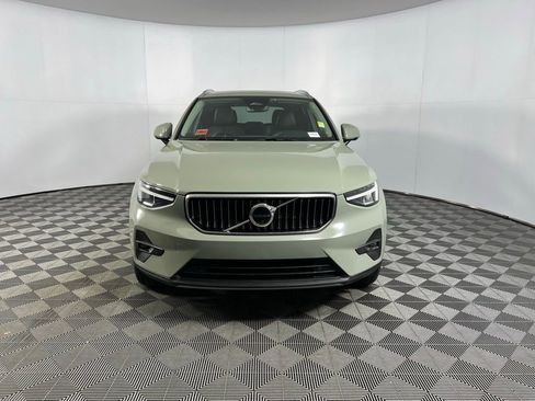 Used 2023 Volvo XC40 B5 Plus w/ Driver Assist Package image 11