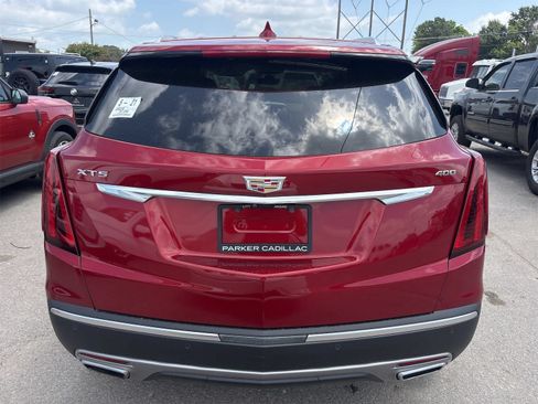 Used 2024 Cadillac XT5 Premium Luxury w/ Technology Package FWD image 4