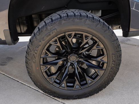 Used 2024 Chevrolet Silverado 1500 RST AWD/4WD image 13