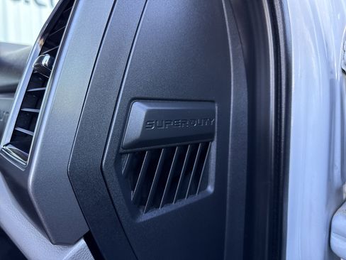 Used 2019 Ford F250 XLT image 70