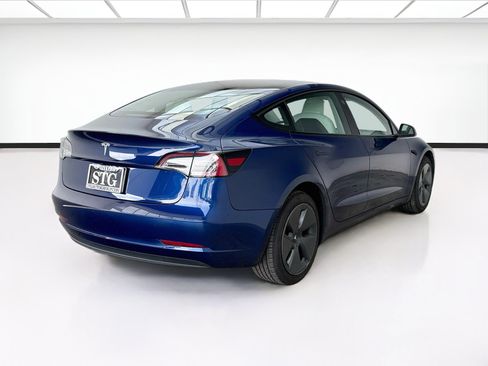 Used 2023 Tesla Model 3 Standard Range RWD image 4