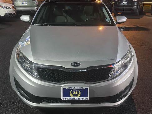 Used 2013 Kia Optima EX w/ Premium Pkg image 9