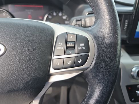 Used 2021 Ford Explorer XLT w/ Equipment Group 202A image 31