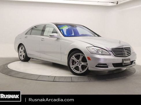 Used 2012 Mercedes-Benz S 550 4MATIC image 1