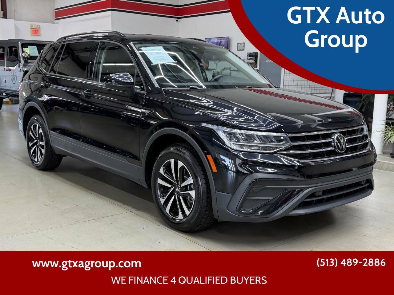 Used 2023 Volkswagen Tiguan S w/ Driver Assistance Package FWD image 1
