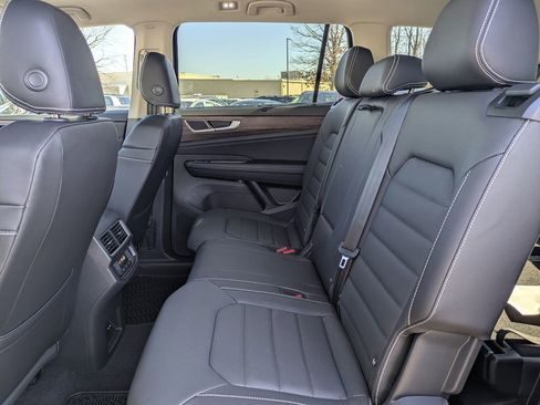 New 2026 Volkswagen Atlas SEL image 14