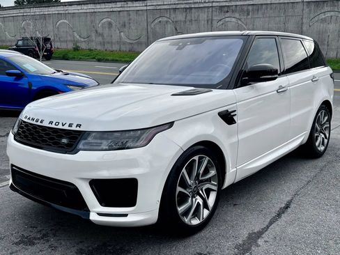 Used 2018 Land Rover Range Rover Sport HSE Dynamic AWD/4WD image 10