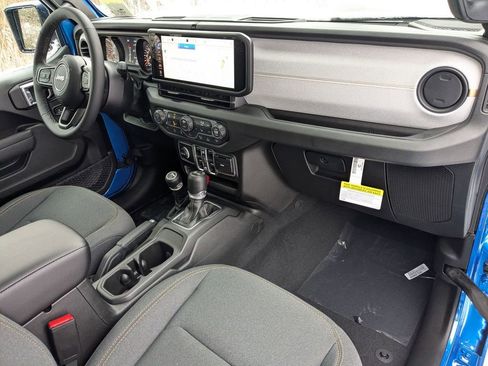 New 2026 Jeep Wrangler Unlimited Sport image 27