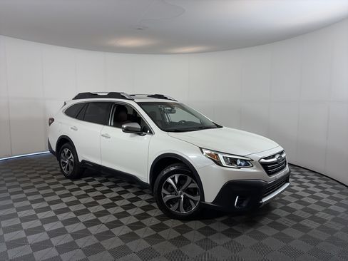 Used 2021 Subaru Outback Touring AWD/4WD image 1