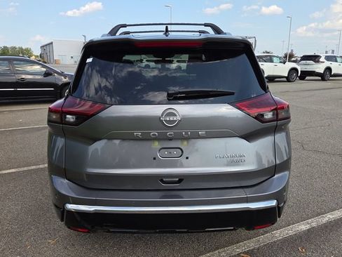 New 2026 Nissan Rogue Platinum AWD/4WD image 11