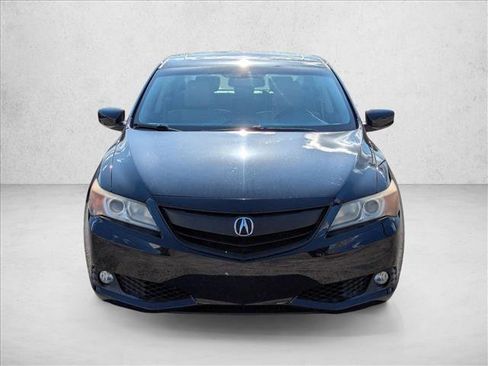 Used 2013 Acura ILX w/ Premium Package image 2