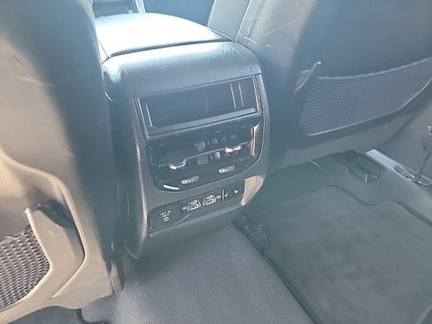 Used 2024 Jeep Grand Cherokee Limited 4xe AWD/4WD image 36