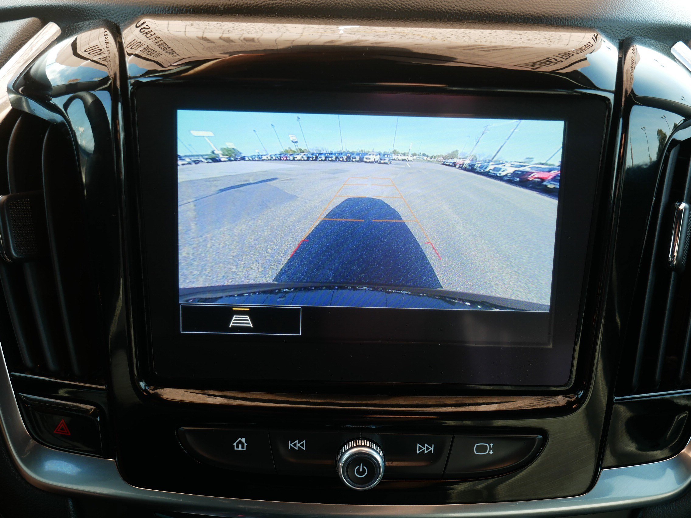 Used 2023 Chevrolet Traverse LT AWD/4WD image 27
