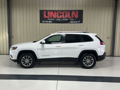 Used 2019 Jeep Cherokee Latitude Plus w/ Comfort/Convenience Group