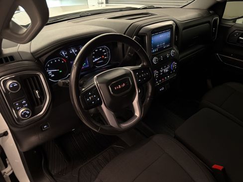 Used 2020 GMC Sierra 1500 Elevation w/ Elevation Value Package RWD image 4