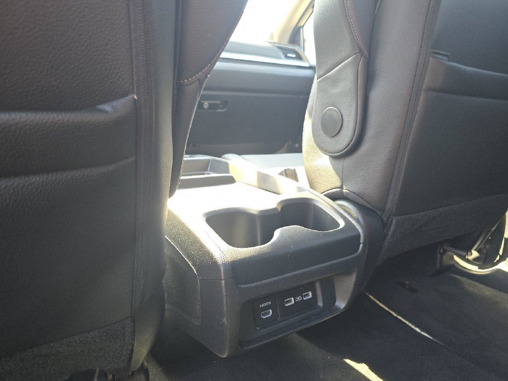 Used 2024 Honda Odyssey Touring image 23