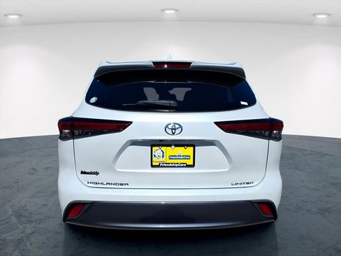 Used 2023 Toyota Highlander Limited image 26