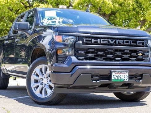 Used 2022 Chevrolet Silverado 1500 Custom image 10