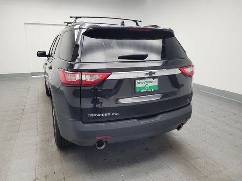 Used 2019 Chevrolet Traverse LT w/ LPO, Blackout Package AWD/4WD image 6