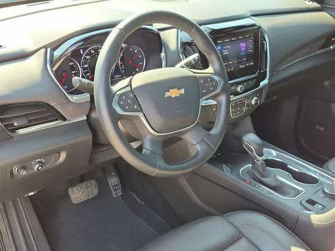 Used 2023 Chevrolet Traverse High Country w/ LPO, Floor Liner Package AWD/4WD image 10