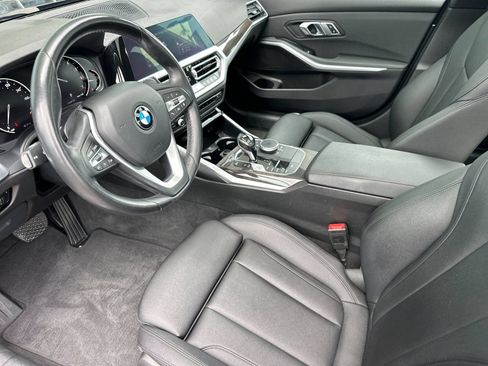 Used 2019 BMW 330i Sedan w/ Driving Assistance Package RWD image 10