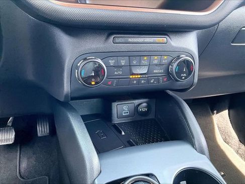 Used 2022 Ford Bronco Sport Outer Banks w/ Tech Package AWD/4WD image 26