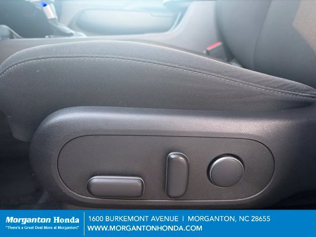 Used 2025 Hyundai Kona SEL AWD/4WD image 13