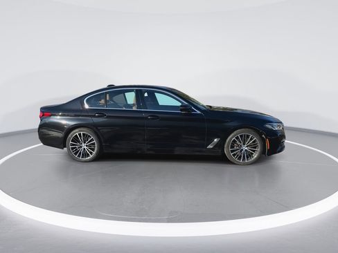 Certified 2023 BMW 540i xDrive w/ Premium Package image 9
