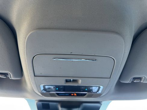 Used 2021 Ford F150 Lariat w/ Equipment Group 502A High AWD/4WD image 38